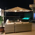Conectada Al Mediterraneo, Infinity Pool Villa