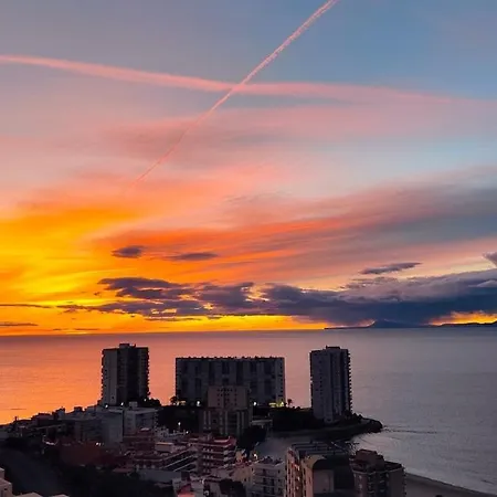 Villa Conectada Al Mediterraneo, Infinity Pool