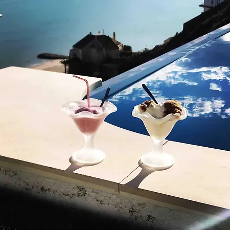 Conectada Al Mediterraneo, Infinity Pool * Faro de Cullera